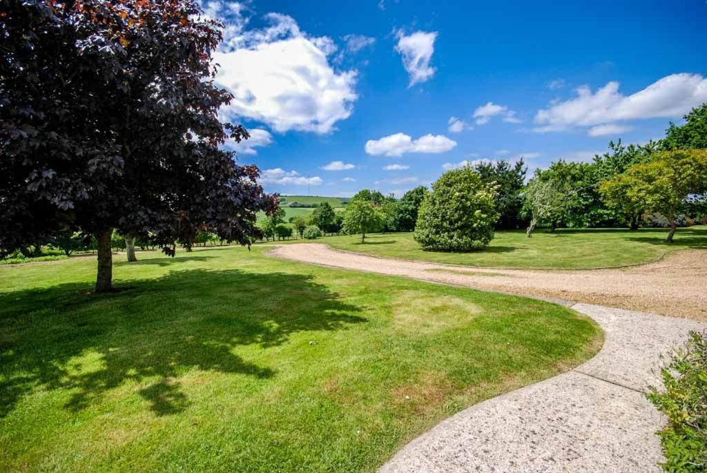 Rookley Farm Lodge Exterior photo